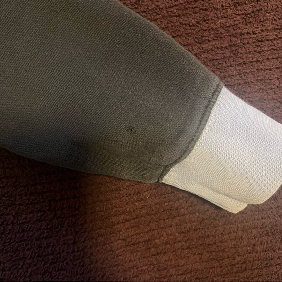 Nike Kyrie X SpongeBob Black Hoodie Pineapple House - Picture 6 of 10